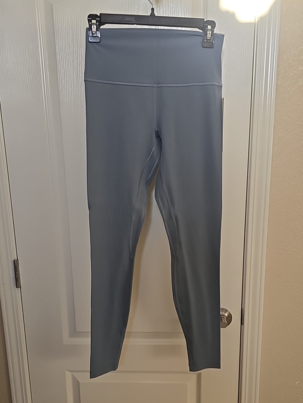 Lululemon align HR 28" Sz 8